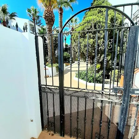 Beachfront Penthouse 3 Double Bedrooms, 2 Bathrooms San Luis de Sabinillas Exterior photo